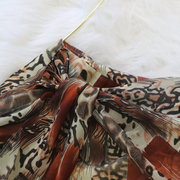 SHEIN VCAY Mixed Print Knot Front Skirt - Picture 3 of 10